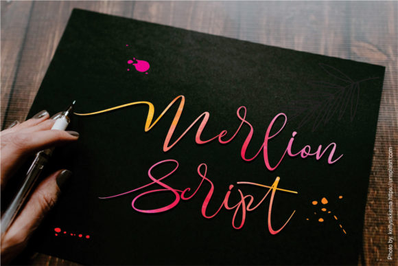 Merlion Typeface Review: A Contemporary Script for Brand Identity